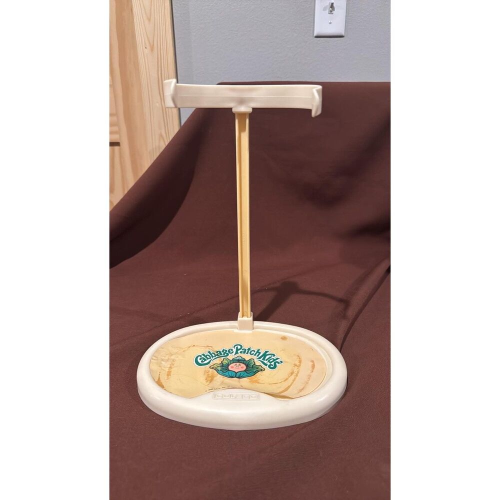 Vintage 1986 Coleco Cabbage Patch Kids Doll Stand Plastic